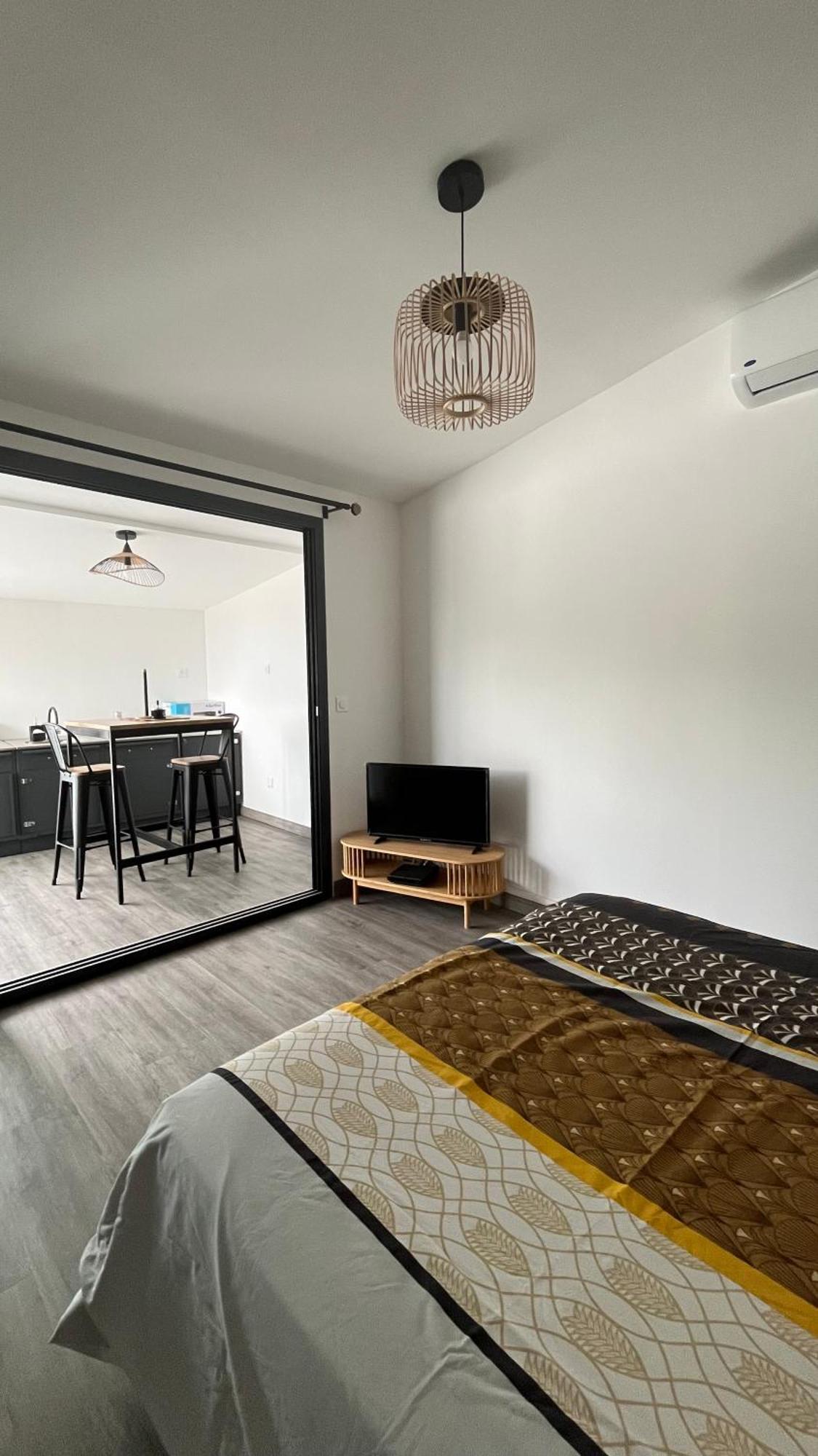 Aterla - Appartement De Charme Et Spa La Possession Exteriér fotografie